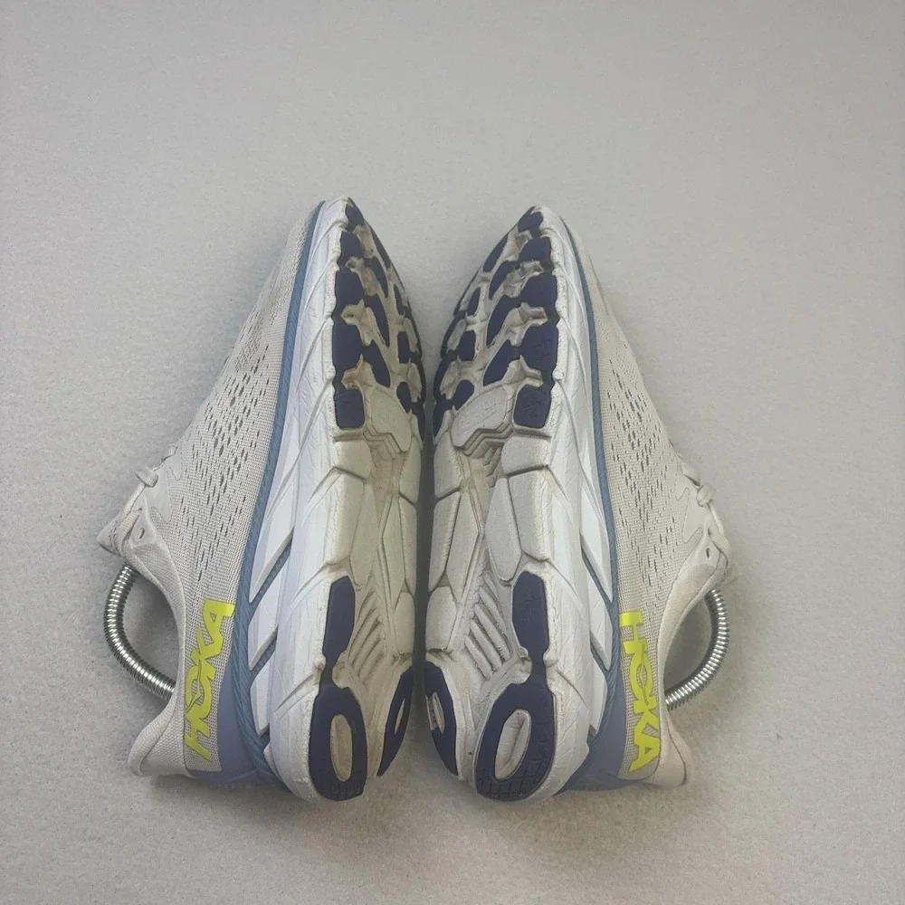 Hoka One One Clifton 7 Running Shoes Womens Size 9.5 Gray Cushioned Sneakers